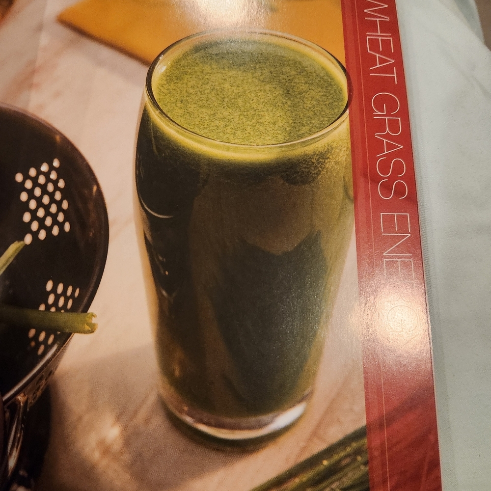 Jack LaLane's Power Juicer Fresh Recipe Collection Book - Picture 5 of 5